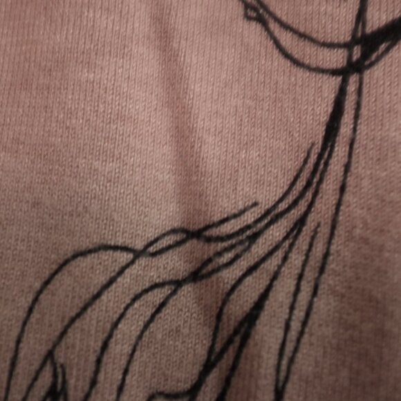 COPY - Cleo dust pink crewneck Fine Knit  sweater with large black floral print… - Picture 3 of 8